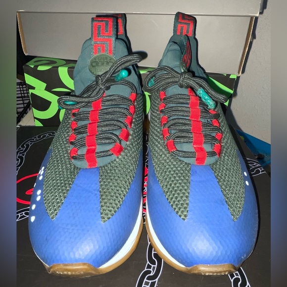 Authentic Versace Cross Chain Reaction Green Sneakers - Picture 3 of 7